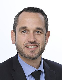 Pierre JOUVET